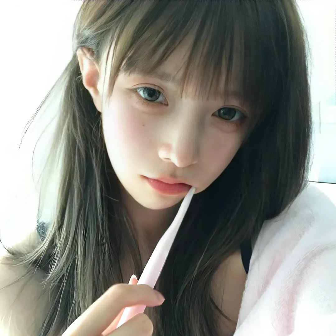 白色微笑